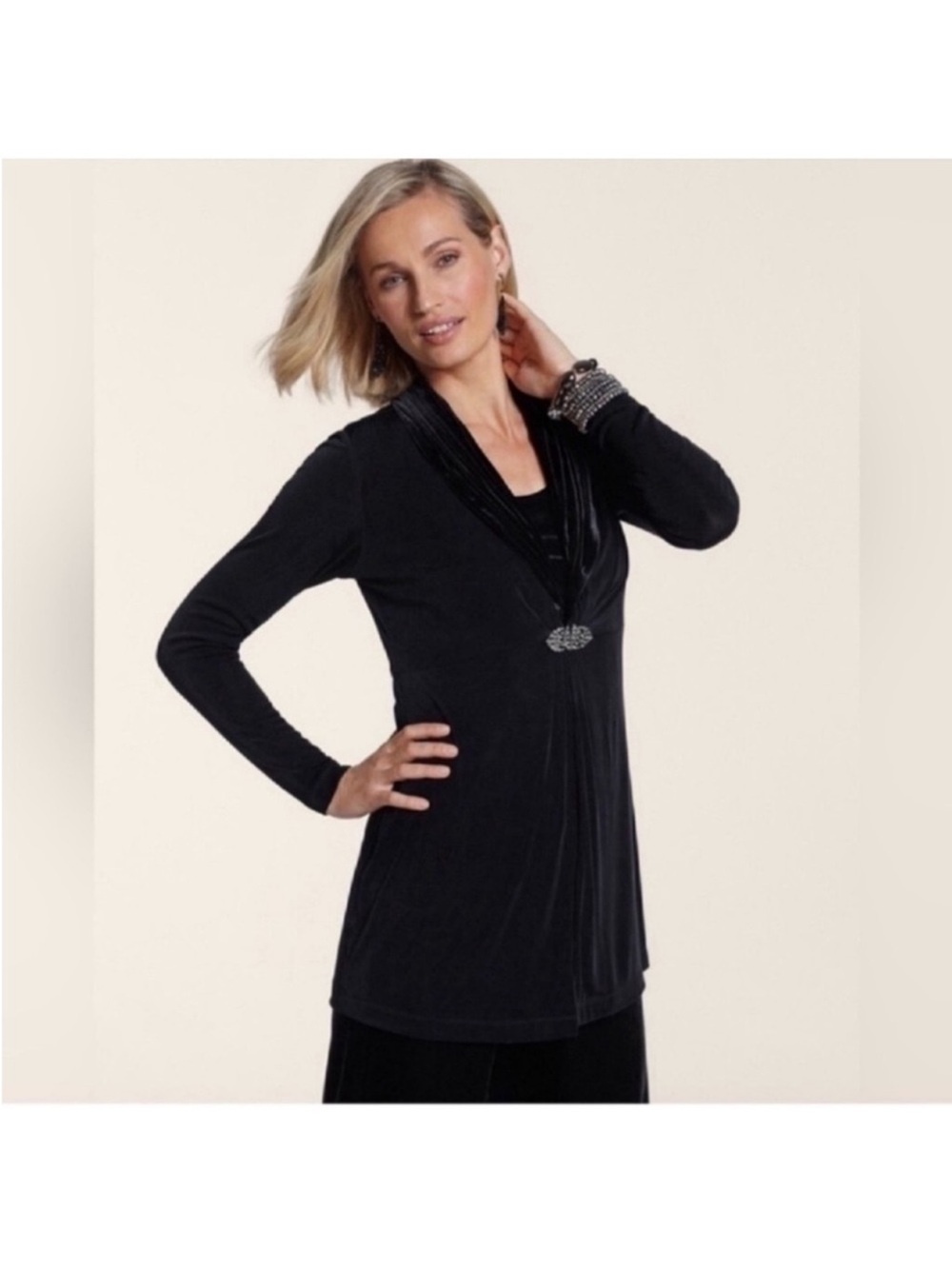 Vintage Chico’s Travelers black Long Cardigan Jacket Rhinestoned Latch Sz L/2